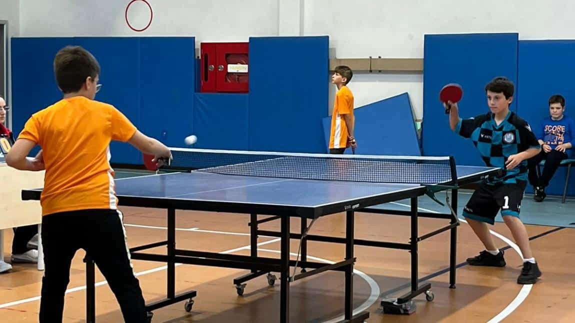Küçük Erkekler Masa Tenisi Turnuvasında Öğrencimiz İlçe 1.si Oldu